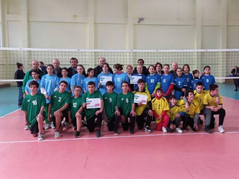 მრავალპროფილიან სპორტულ კომპლექსში ჩატარდა სასკოლო სპორტული ოლიმპიადის მუნიციპალური...